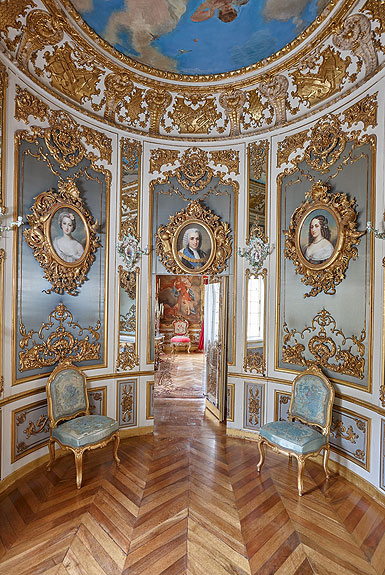 Picture: Blue Cabinet